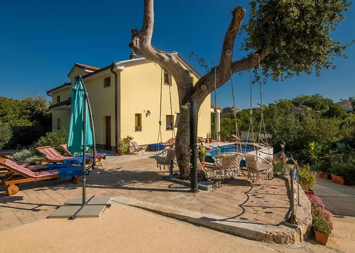 Josie By Interhome Gabonjin